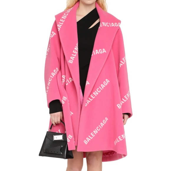 Pink Balenciaga All over oversized Logo Coat - size Small / Medium - Picture 2 of 9